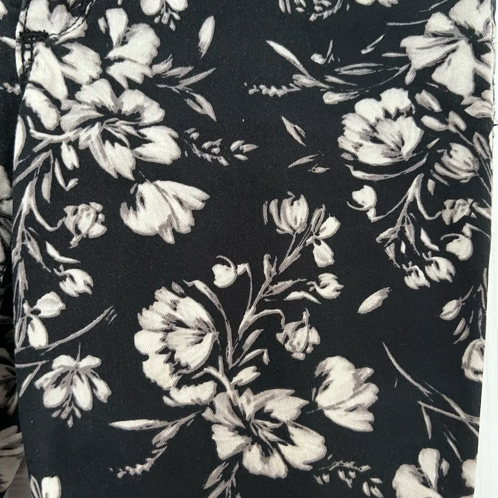 Ann Taylor Black and White Floral Jeans